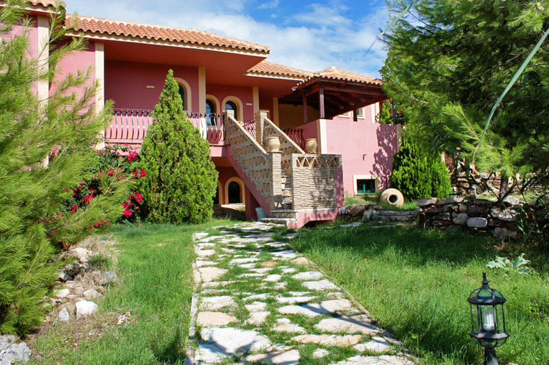 Athenea villas facilities